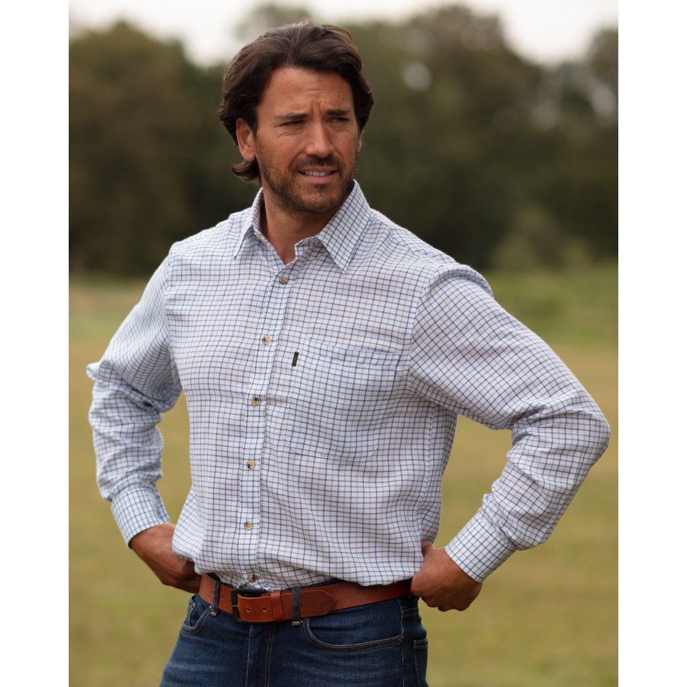 murton-shirt-blue-model