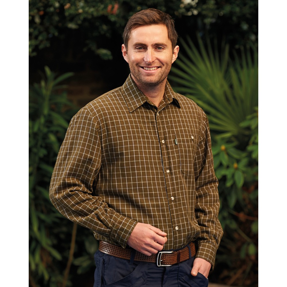 murton-shirt-olive-model