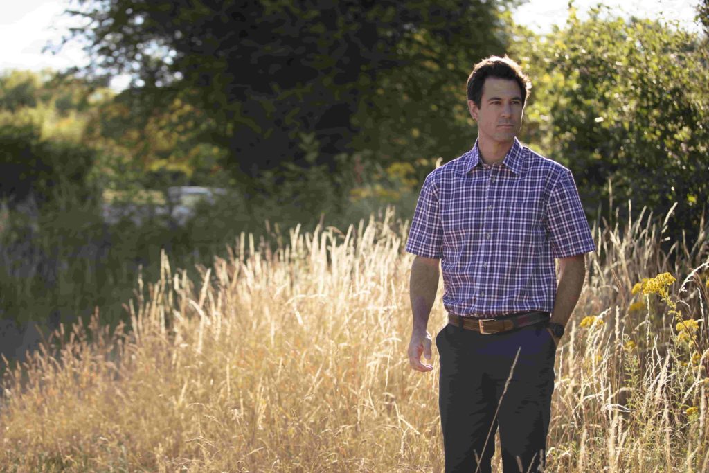 mens short sleeve canterbury shirt model picture