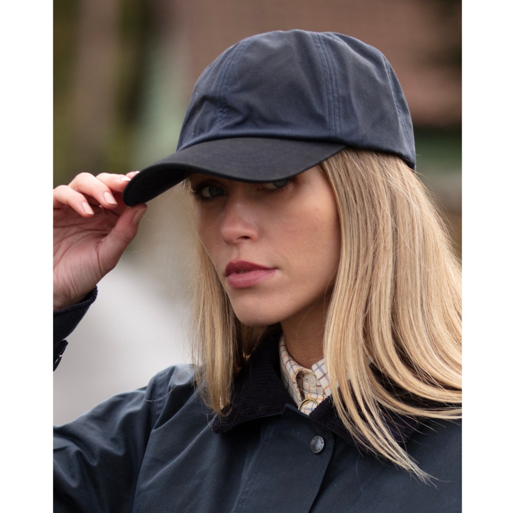 model picture of stallington baseball cap in navy