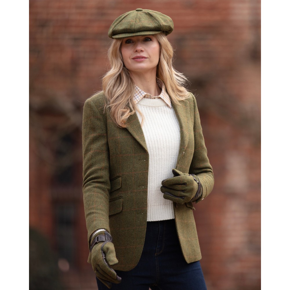 Women's Style Guide: How To Wear A Tweed Jacket - Walker & Hawkes