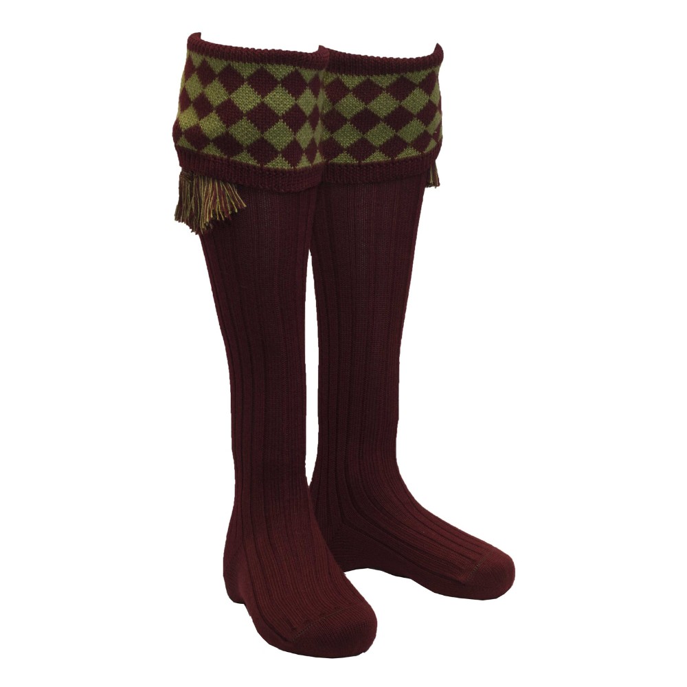 chessboard-socks-burgundy-bracken-1