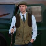 Berston-gilet-forest-green-model