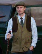 Berston-gilet-forest-green-model.jpg