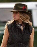 Howick-hat-olive-model.jpg Howick-hat-olive-model.jpg
