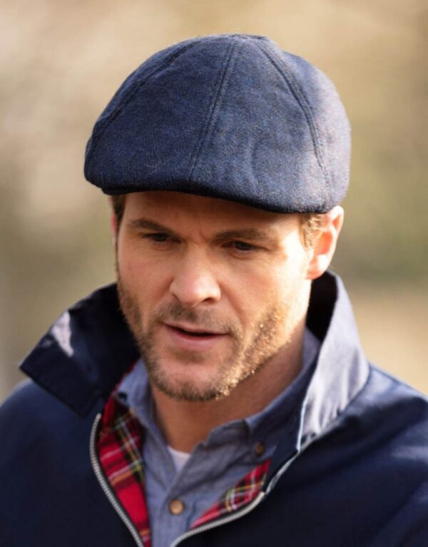 barney-duckbill-cap-navy-model-1.jpg
