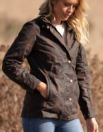 delamere-wax-jacket-hunter-brown-model-1.jpg