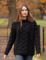 merston-black-model.jpg