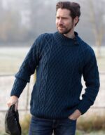 mountfield-jumper-navy-blue-model.jpg