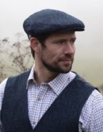 oakmoor-flat-cap-midnight-blue-model.jpg
