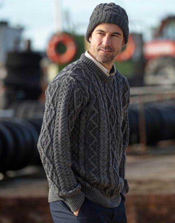 stanmore-jumper-derby-grey-model.jpg