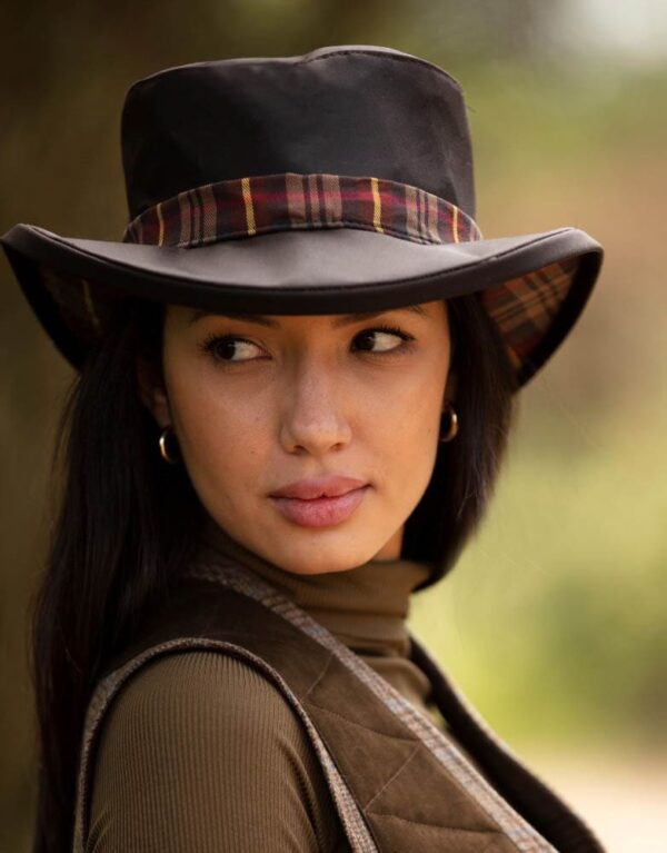 thelma-bow-hat-brown-model-1.jpg